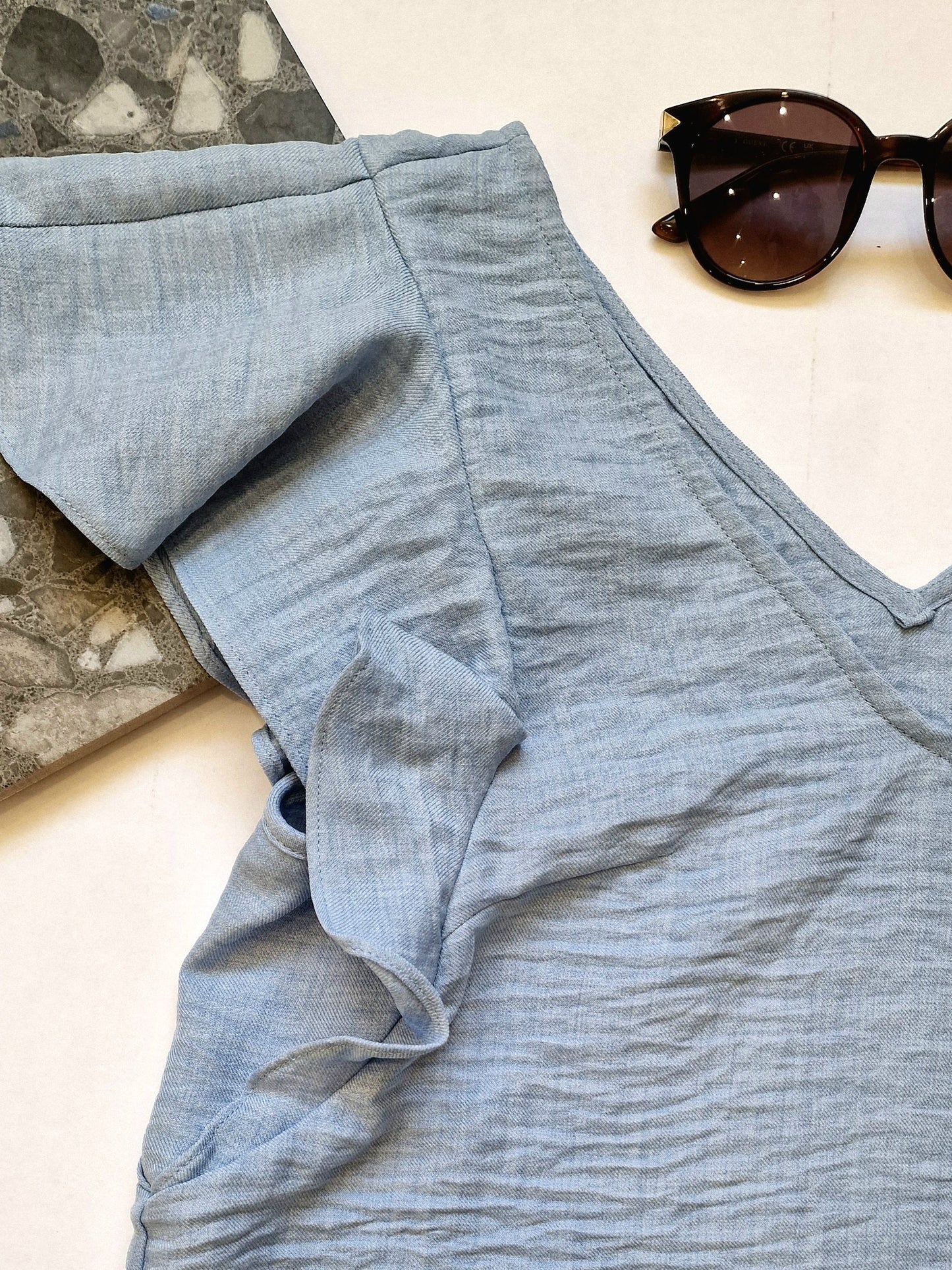 TOP COM DECOTE EM V MELONY Orgânico