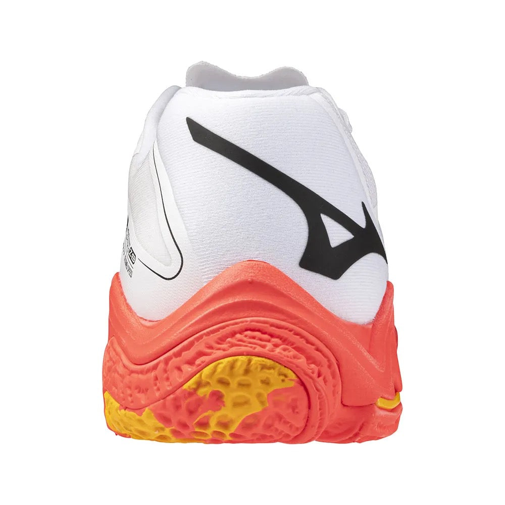 Mizuno Wave Lightning Z8