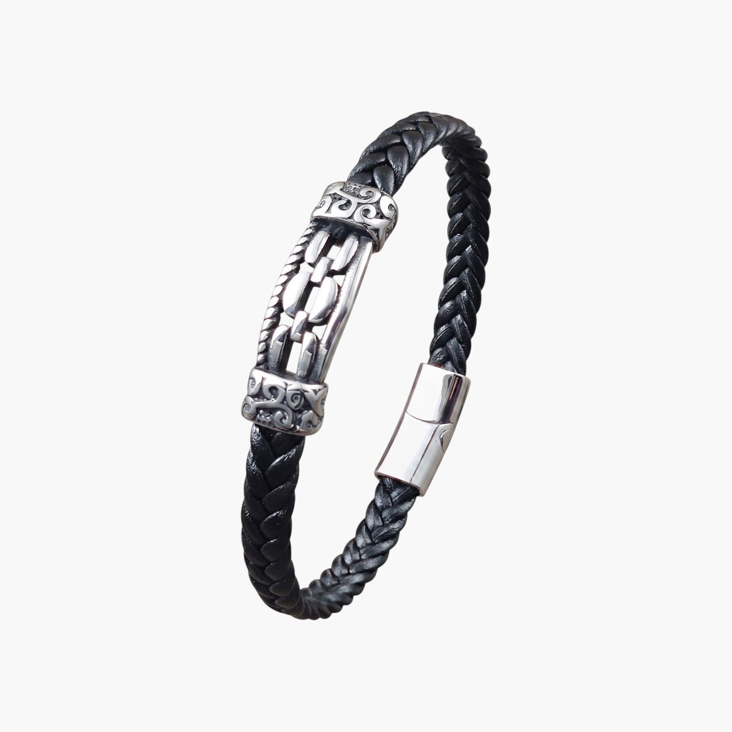 Pulseira de Couro Entrançado e Aço Inoxidável