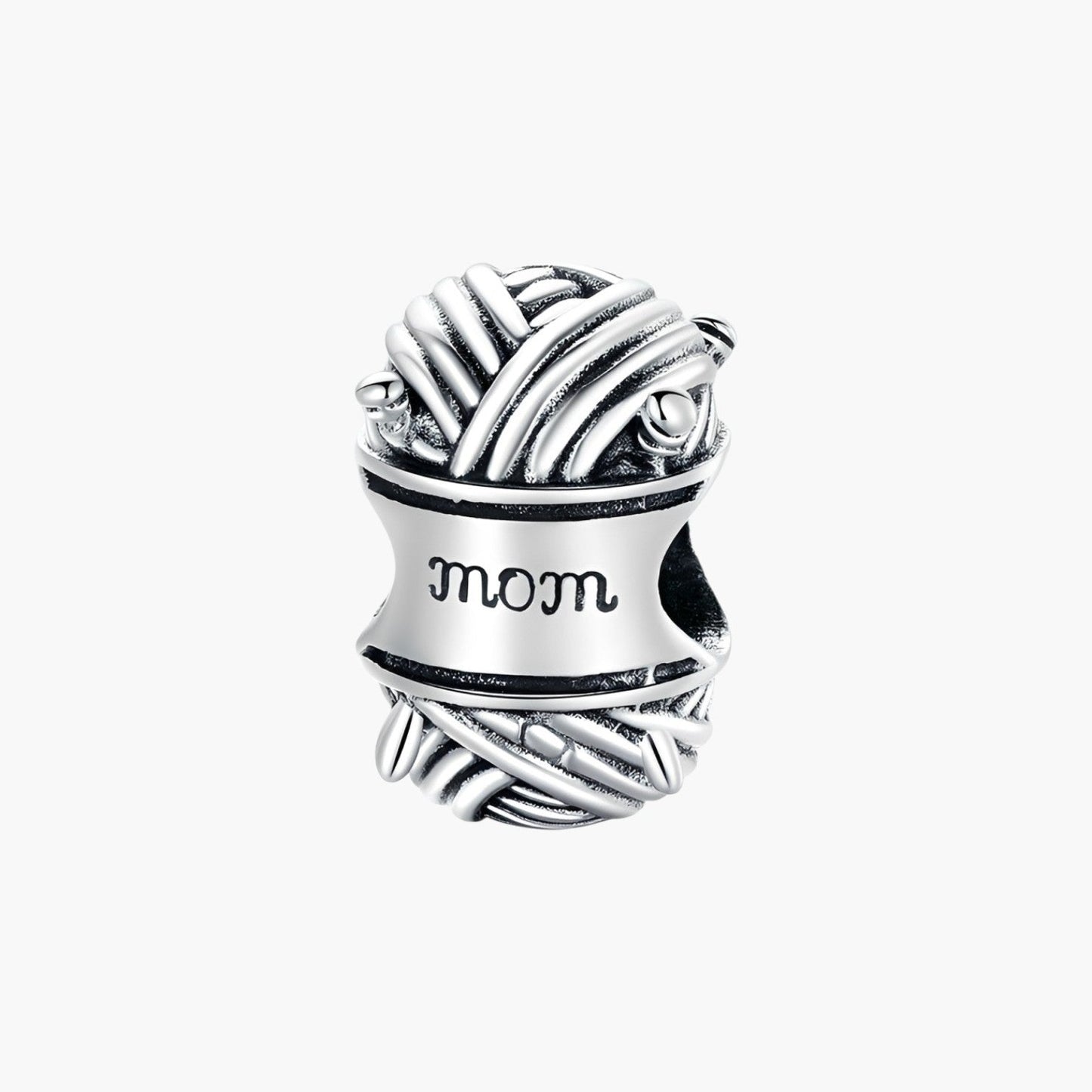 Charm Novelo de Lã em Prata de Lei 925