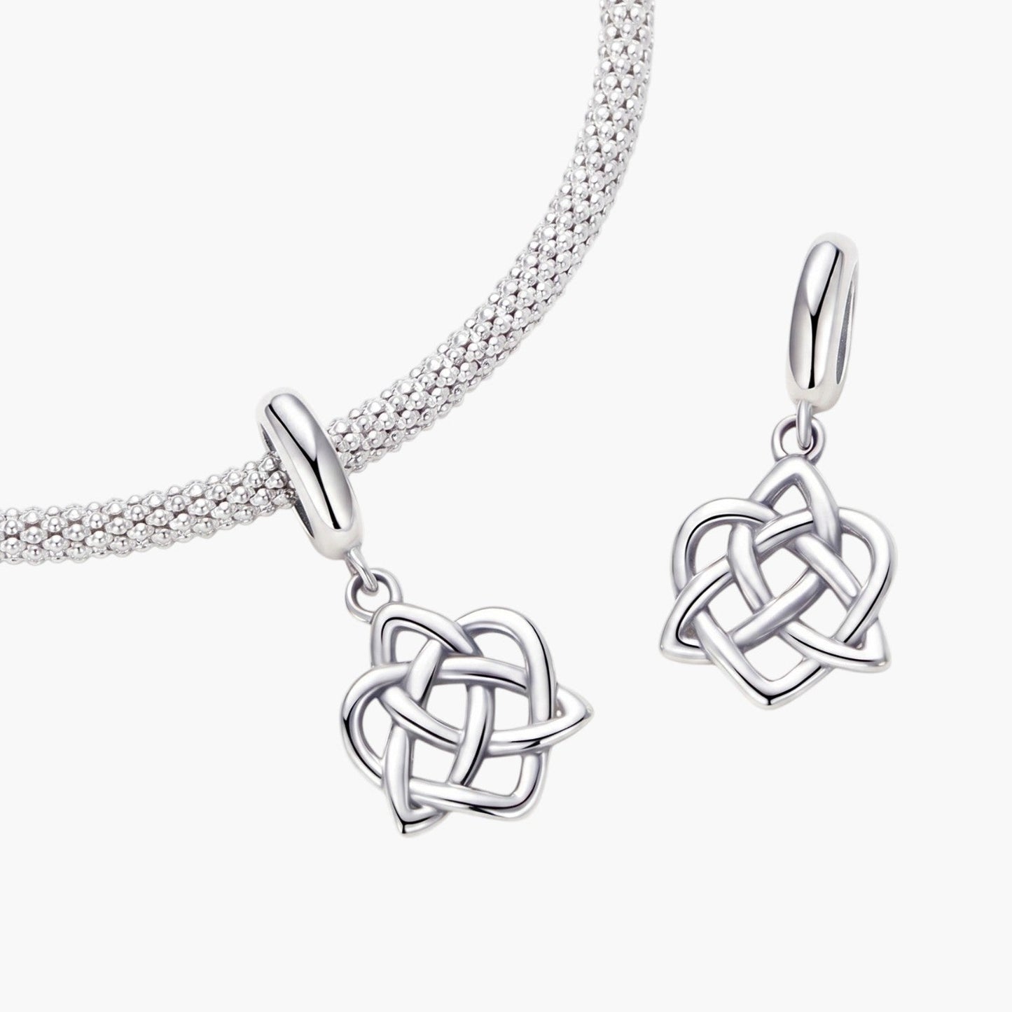 Charm Pendente Nó Celta em Prata de Lei 925