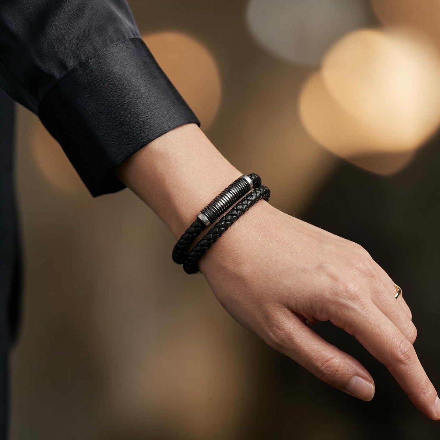 Pulseira em Couro Entrançado e Aço Inoxidável 316L