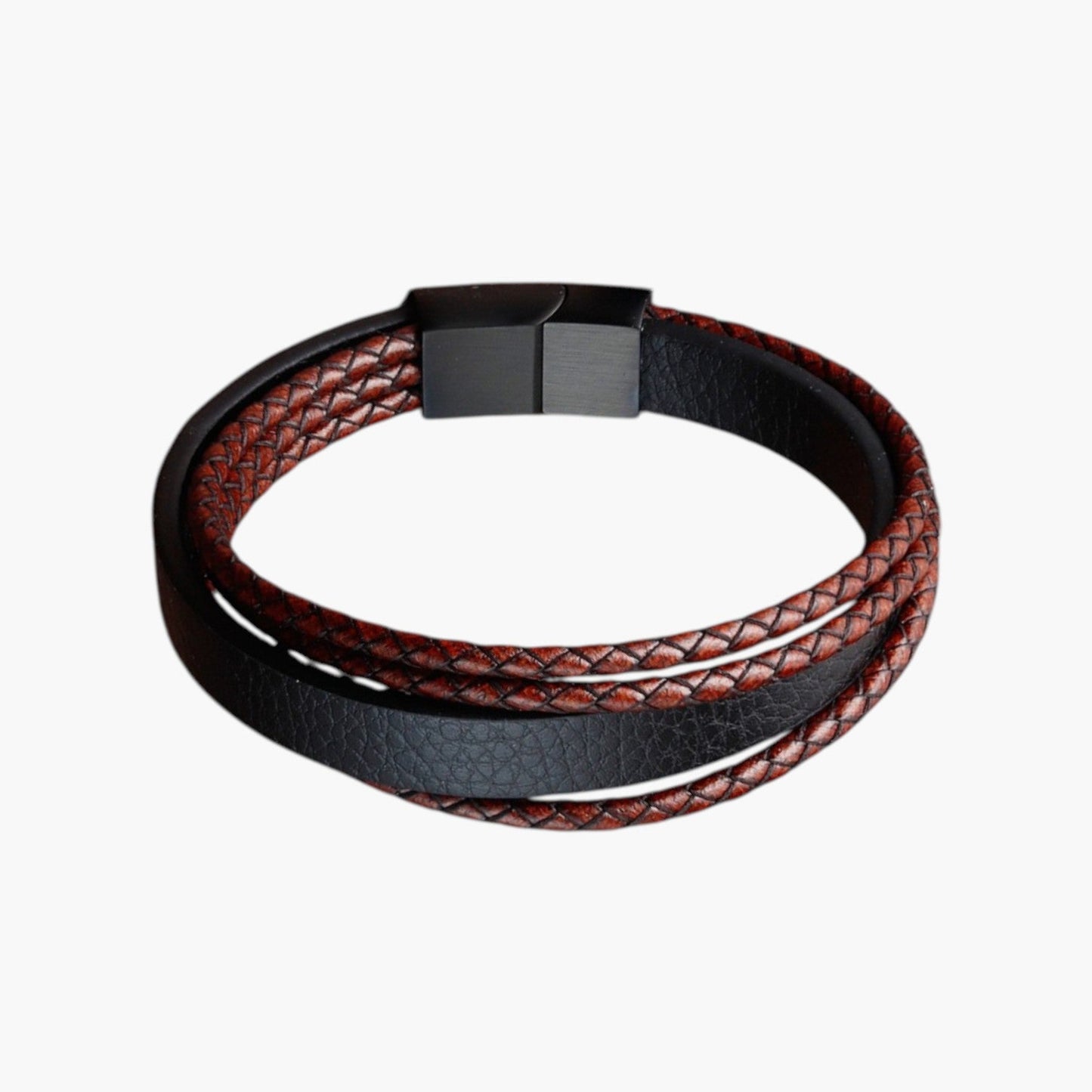 Pulseira Multicamadas em Couro Trançado e Aço Inoxidável