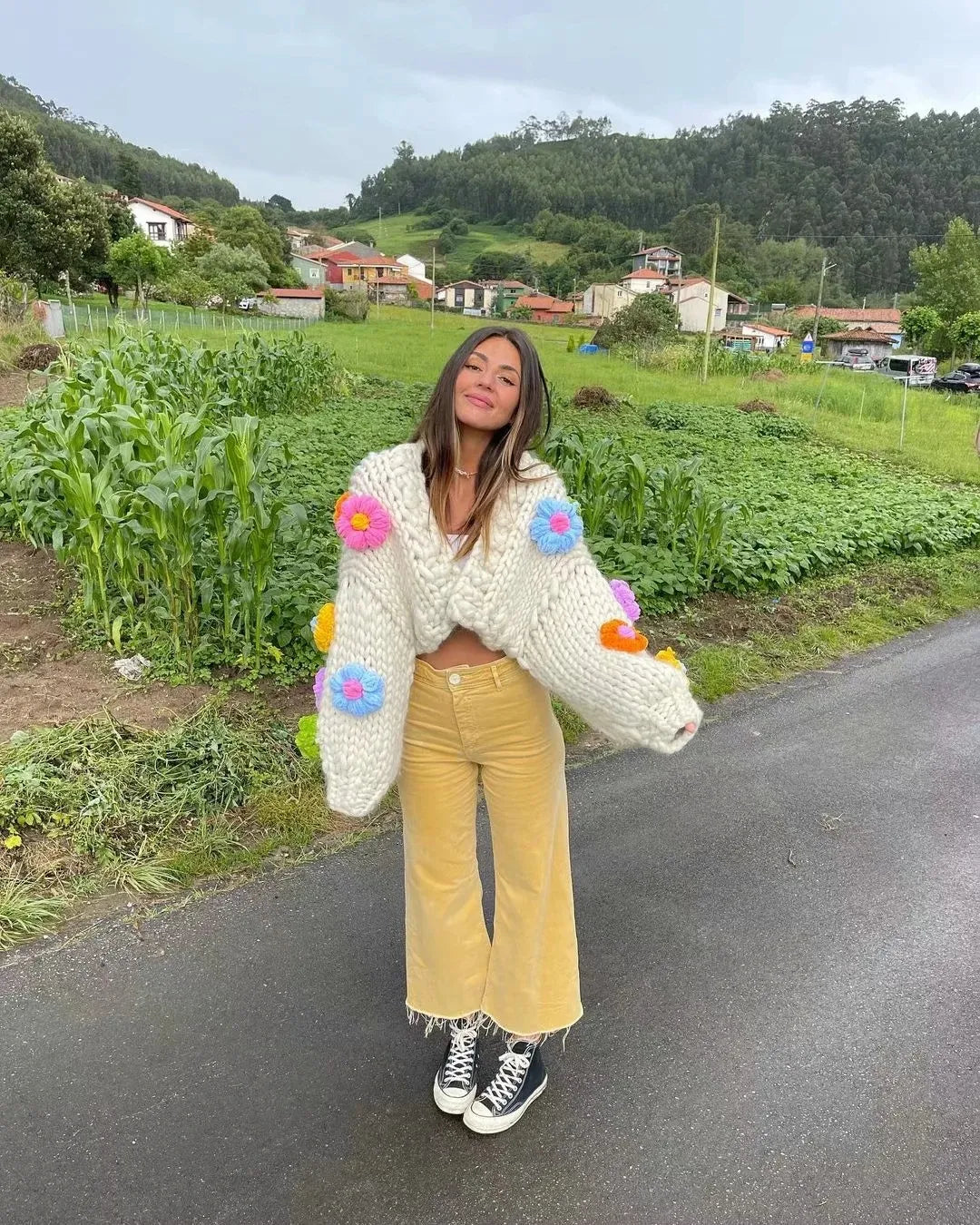 Handmade Chunky Knit 3D Flower Cardigan – Cozy Statement Sweater