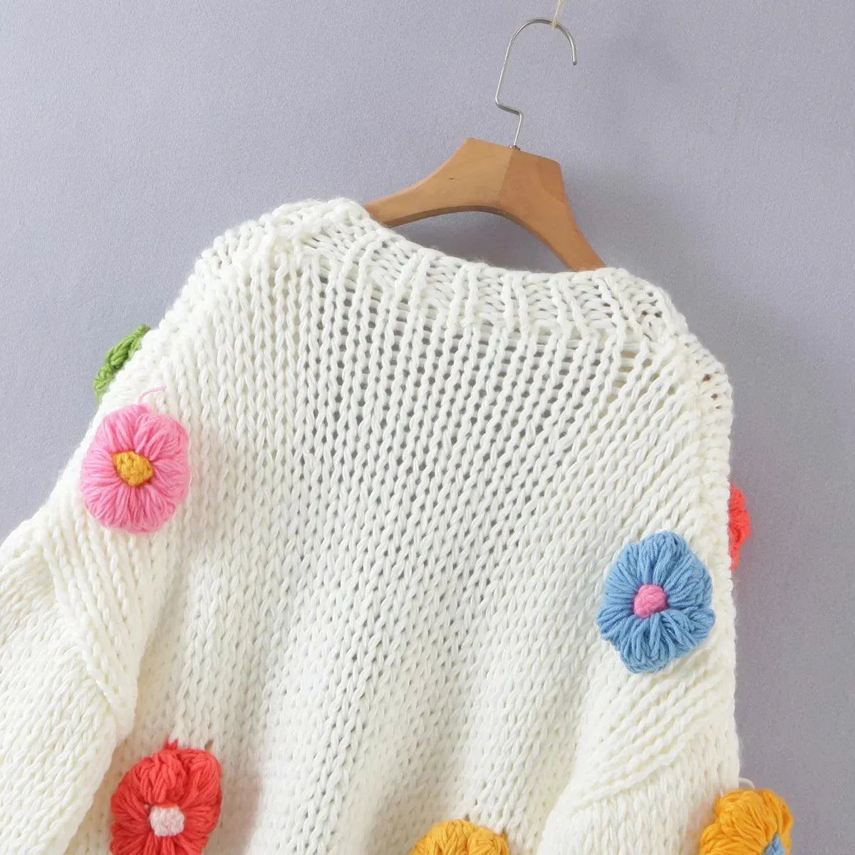 Handmade Chunky Knit 3D Flower Cardigan – Cozy Statement Sweater