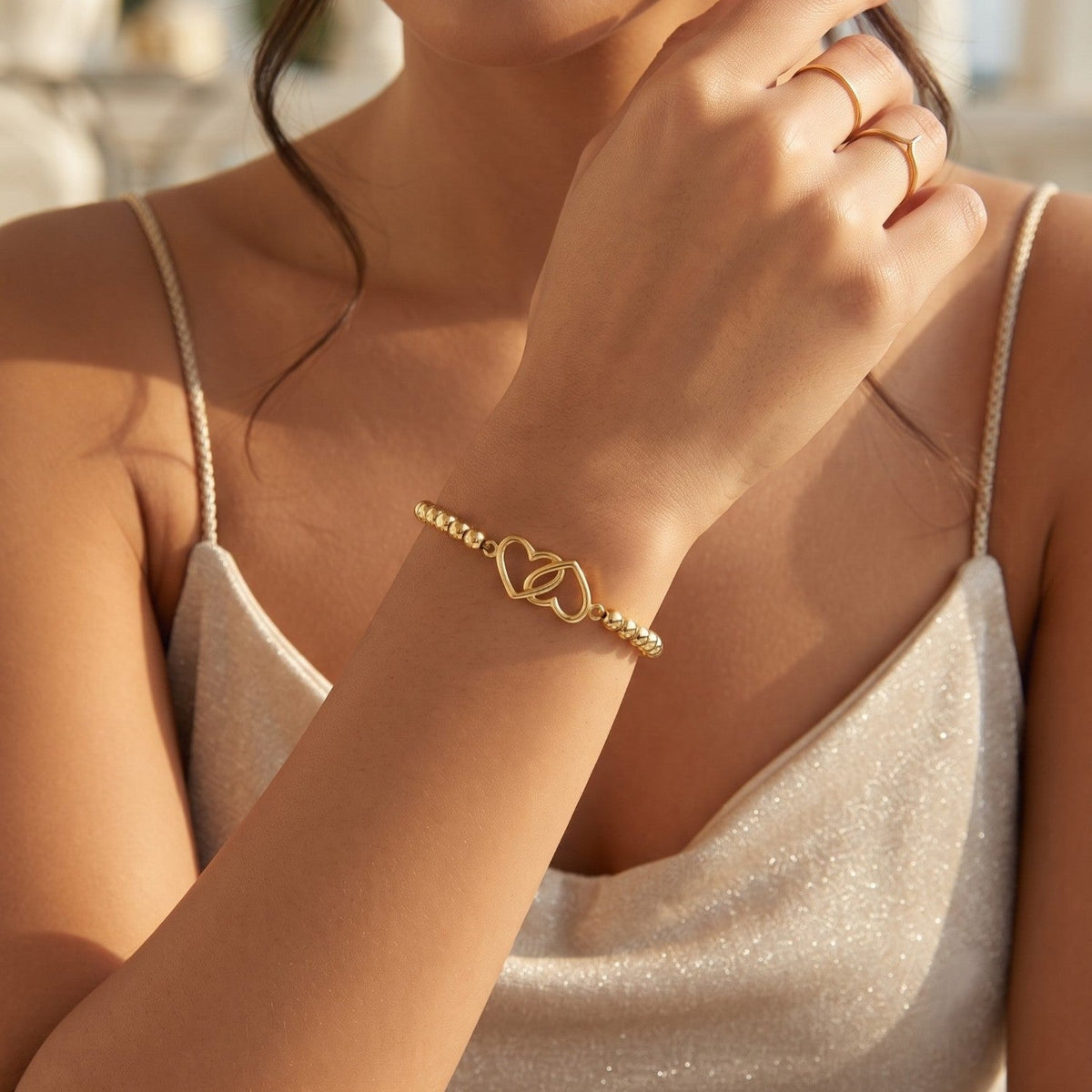Pulseira de Contas com Banho de Ouro 14K