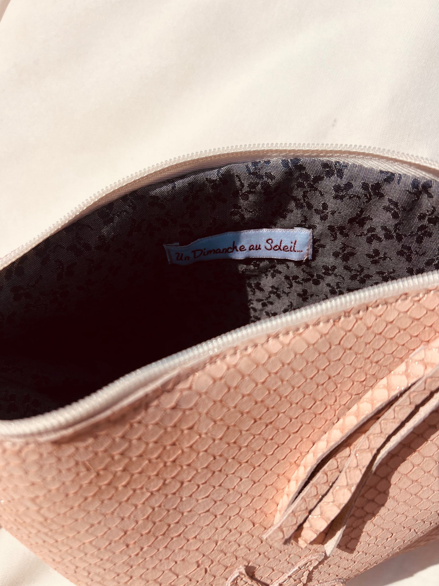 Pochette CHIC