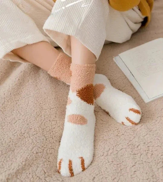 Cozy Cat Paw Cotton Socks – Unisex Cute Casual Footwear