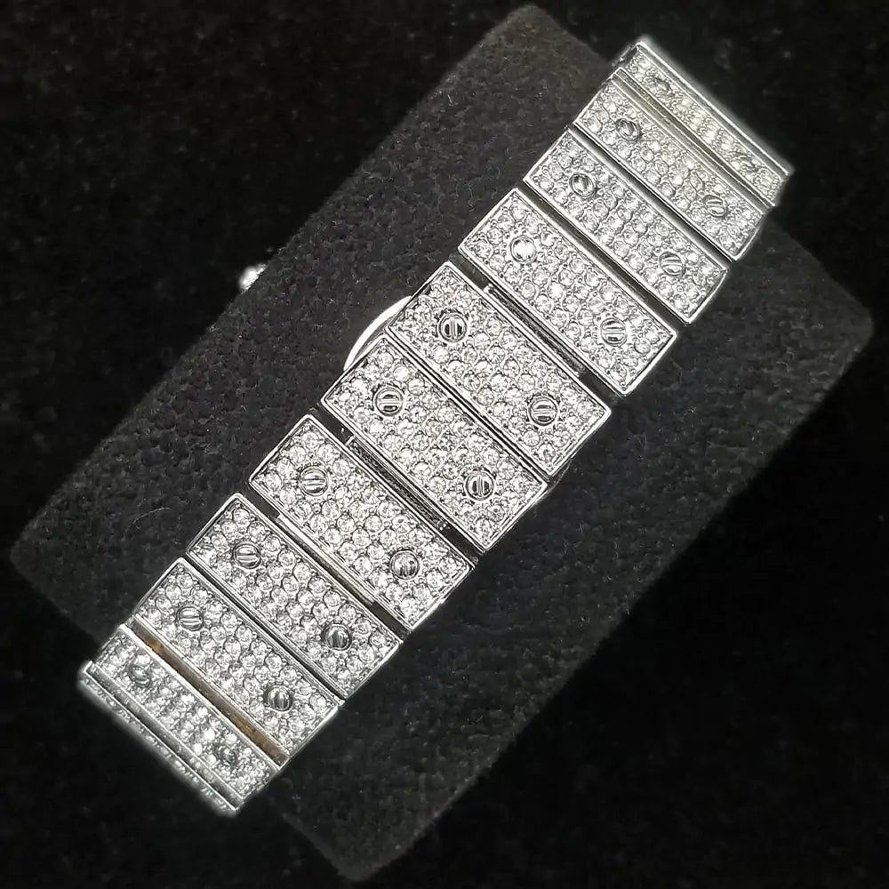 Swiss Geneva Diamond Watch – Stainless Steel Quartz Luxury Timepiece