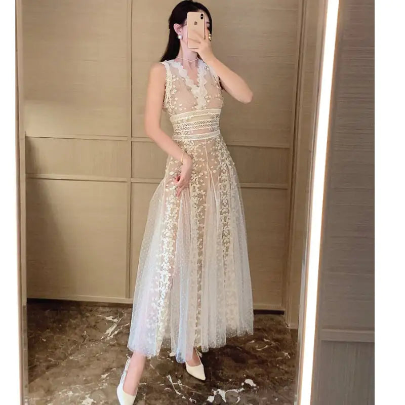 Lace & Tulle Midi Dress – Embroidered Mesh Elegance