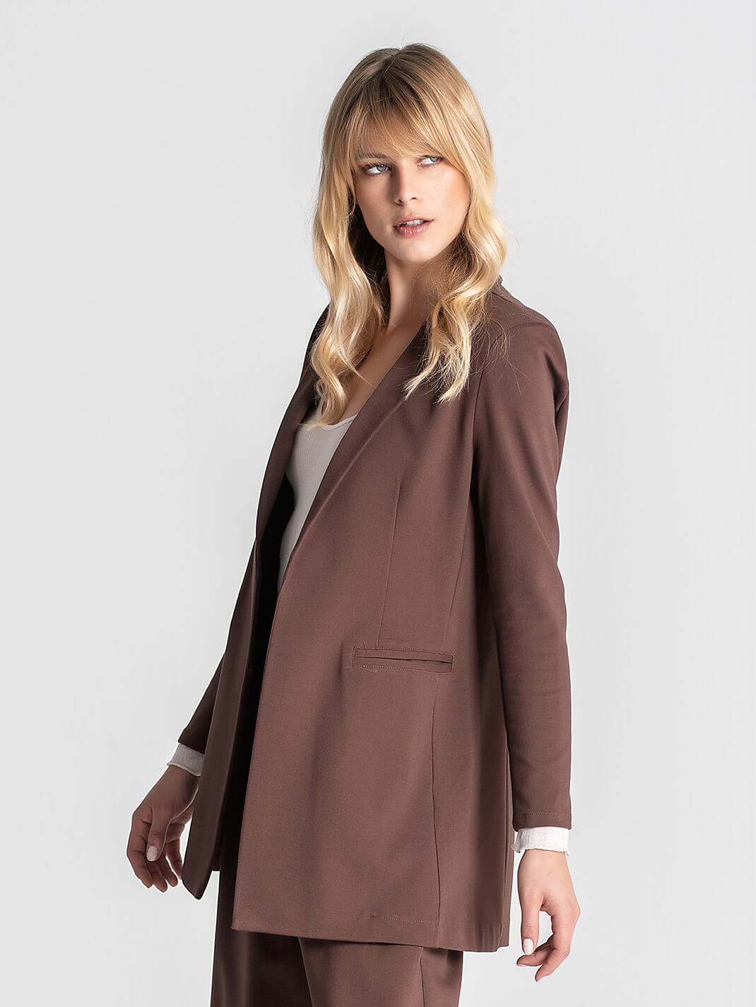 BLAZER COM BOLSOS E CINTO