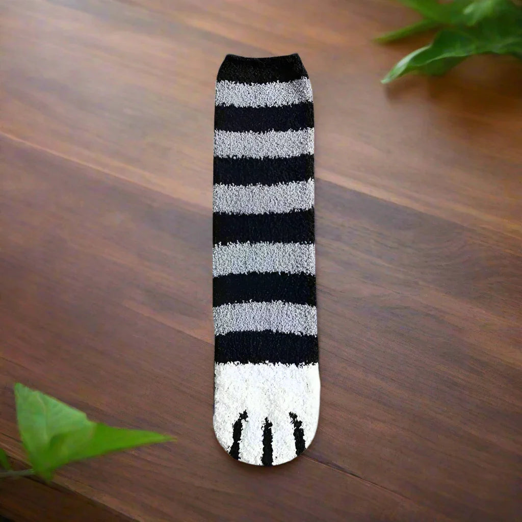 Cozy Cat Paw Cotton Socks – Unisex Cute Casual Footwear