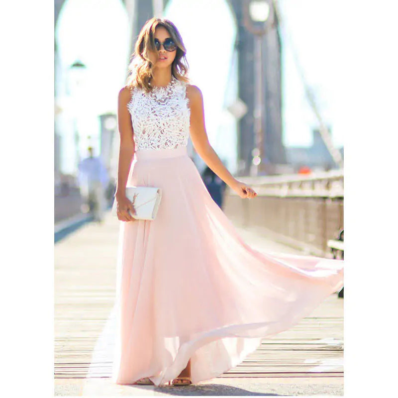 Elegant Sleeveless Lace Party Dress – Flattering Fit & Romantic Detailing