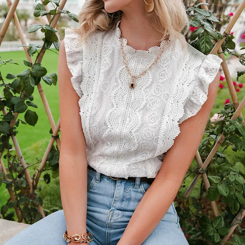 Sleeveless Italian Lace Shirt – Elegant Summer Top