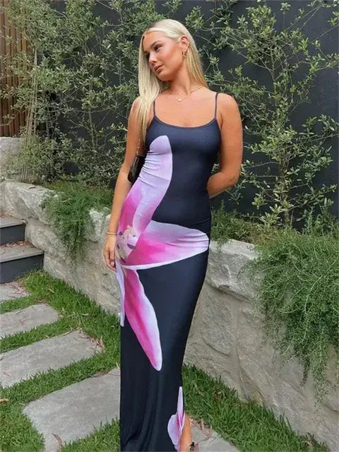 Floral Spaghetti Strap Maxi Dress – Slim Fit Summer Dress
